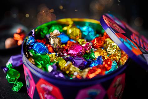 Big Mix Tin | M&S