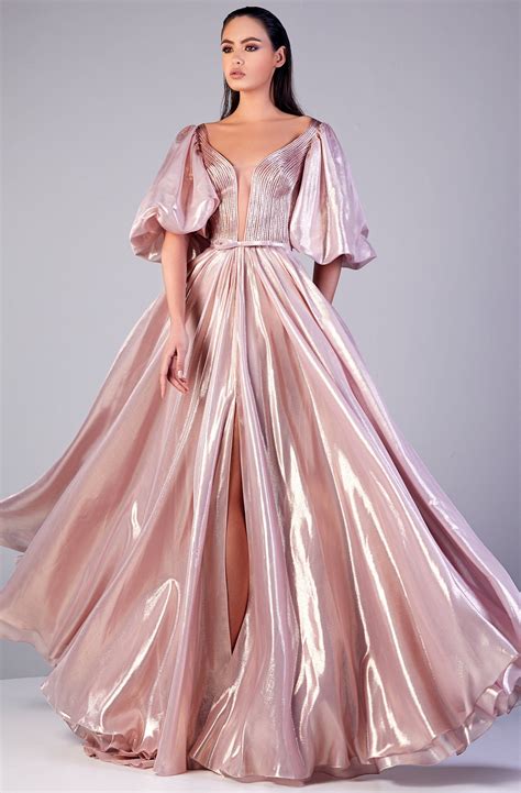 100 Unusual Details ideas | gowns, beautiful dresses, fashion