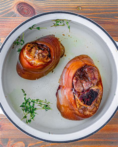 how to cook ham hocks and beans