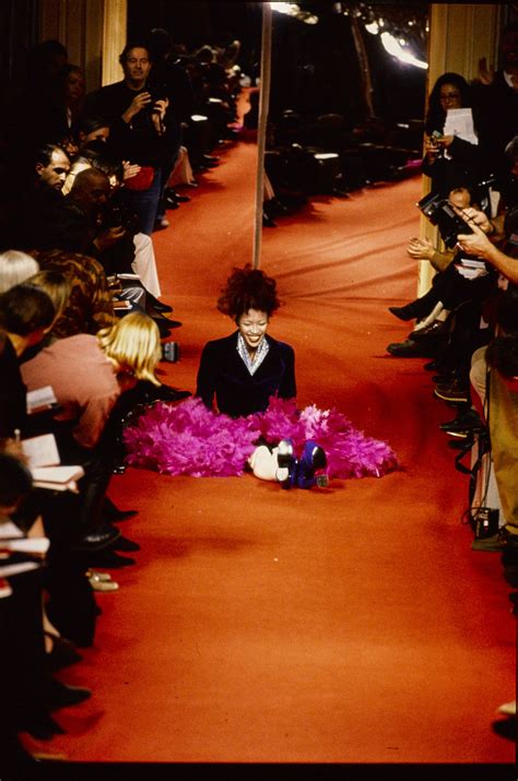 The Most Iconic Runway Moments From the ‘90s | Luisaviaroma