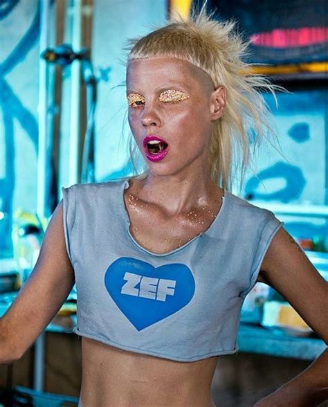 Pin by Clara Lua Vargas Guerra on harata | Die antwoord, Yolandi visser