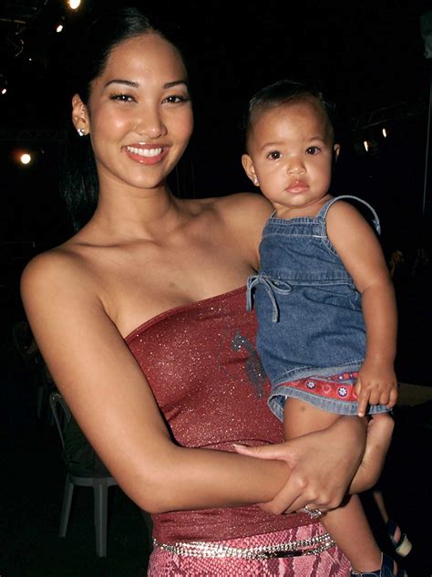 All About Kimora Lee Simmons’ Lookalike Daughter Ming Lee Simmons