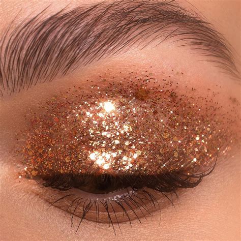Gold Eye Makeup Pics | Saubhaya Makeup