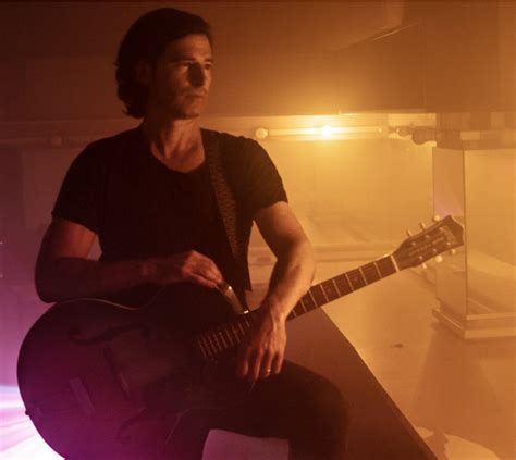 pete yorn sings  classics pete yorn