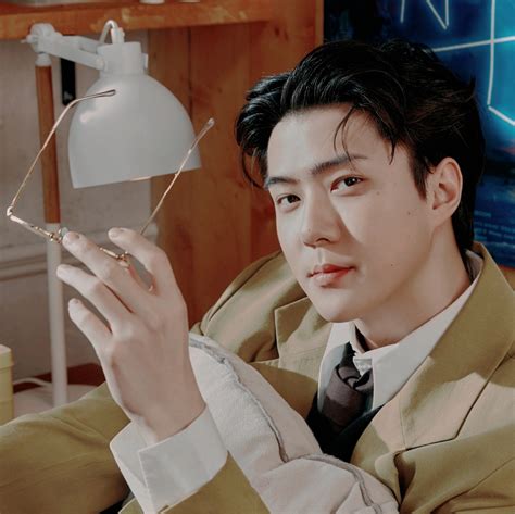 Rose — like or reblog if you save or use