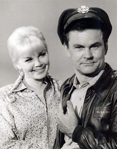Bob Crane with Sigrid Valdis (Patricia Olson), who played Hilda from