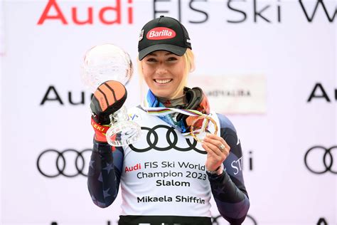 Download Mikaela Shiffrin Wallpaper | Wallpapers.com