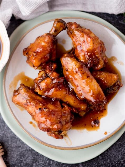 Honey Garlic Wings Sauce Recipe - Sweetly Splendid