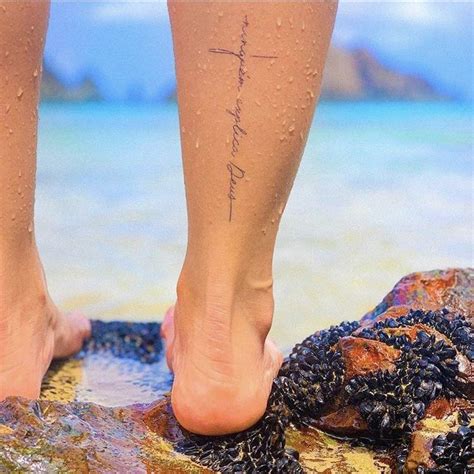 Tatuagem Batata Da Perna Feminina - Tatuagem na batata da perna feminina delicada | Tatuagem panturrilha ...