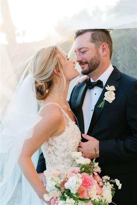 Best Wedding Venues in Savannah - graceandthornsav.com