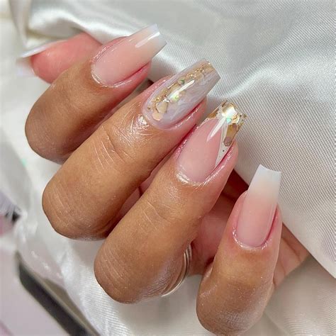 Unhas Discretas E Elegantes - Unhas de gel decoradas: 60 opções diferenciadas e elegantes