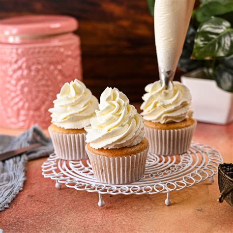 Whipped Cream Frosting Recipe - Truffle Nation