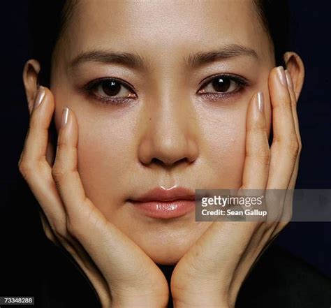 Suh Jung Photos and Premium High Res Pictures - Getty Images