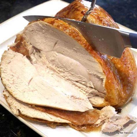 GORDON RAMSAY RECIPES | How To Roast a Turkey Breast with Gravy by ...