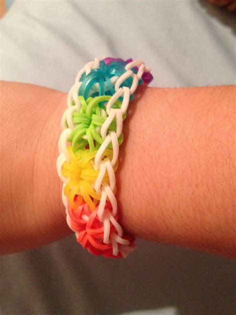 Starburst Rainbow Loom