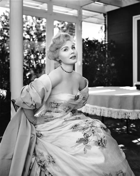 Zsa Zsa Gabor – Yousuf Karsh