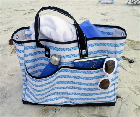 Beach Tote Bag - Looking for Large, Waterproof, Canvas or Cute?