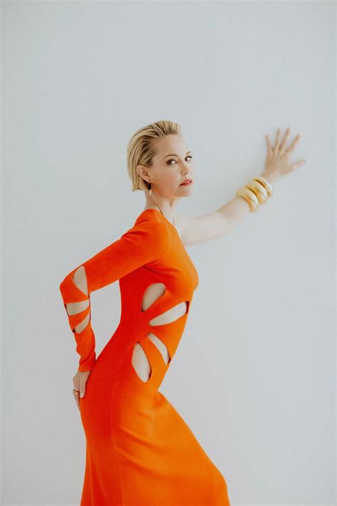 Leslie Bibb - 1883 Magazine