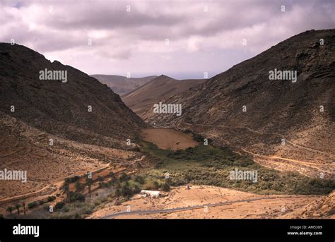 reservoir   hills stock photo alamy