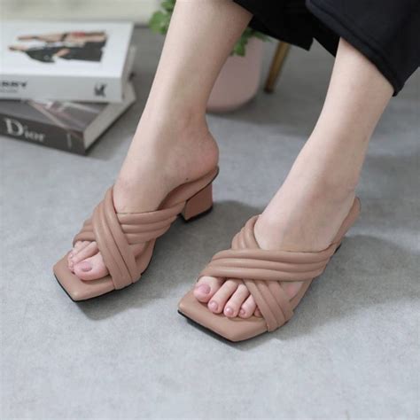 jual sandal wanita high heels kekinian hells  cm  sandal