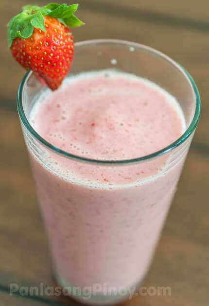 Strawberry Greek Yogurt Smoothie