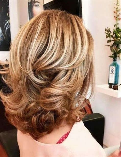 Cabelo Camadas Medio - Bem na foto: Corte de cabelo médio em camadas | De Frente Para O Mar