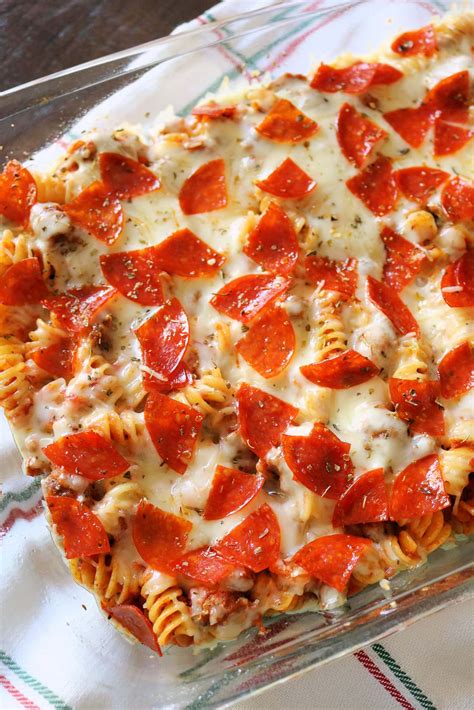 Pepperoni Pizza Pasta Bake (Easy Pizza Casserole) - Kindly Unspoken