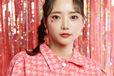 Alana Cho OnlyFans | V for Vibes