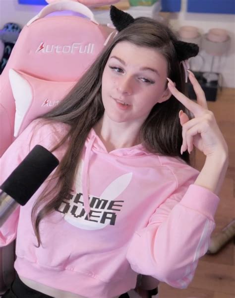 Screenshots from Friday's Stream : r/F1NN5TER