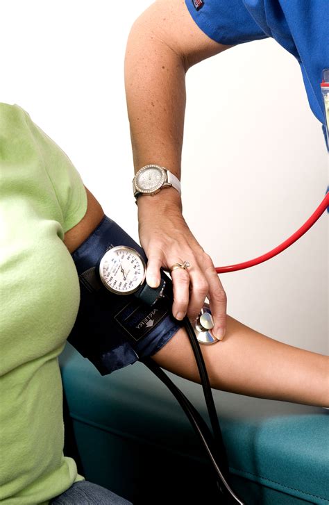 Free picture: conducting, blood, pressure, examination, sphygmomanometer
