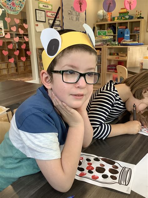 KinderGan Preschool - Pre- K class: Our budding entomologists studying