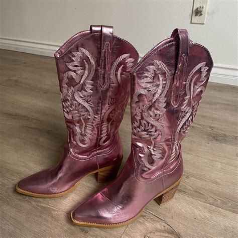 metallic pink cowgirl boots! so cute & perfect for... - Depop