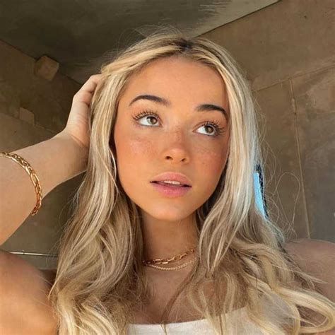 Livvy Dunne's Fapello Connection: What the Experts Are Saying - 0amg3vz