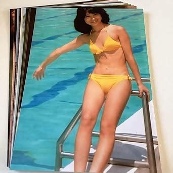 Amazon.co.jp: 1)s26) 石川ひとみ L判写真10枚set : おもちゃ