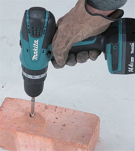 Аккумуляторный ударный шуруповерт Makita HP347DWE купить. Japan Tools ...