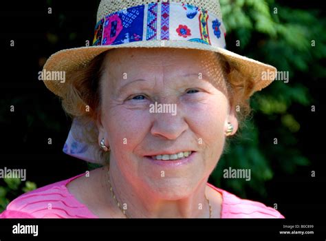 Grandmama hi-res stock photography and images - Alamy