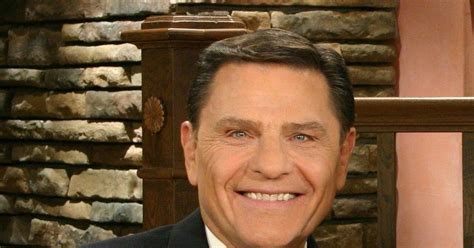 4 Figures That Put Kenneth Copeland's Weathy Life Into Perspective