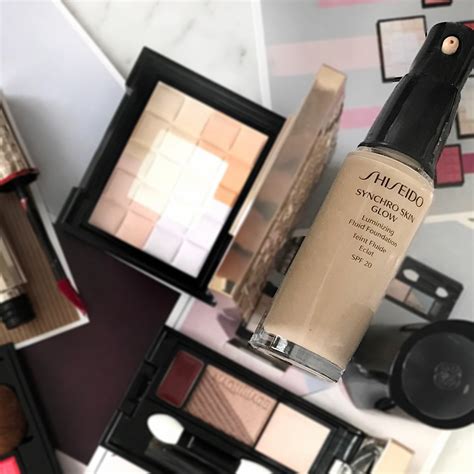 Shiseido Synchro Skin Glow Foundation