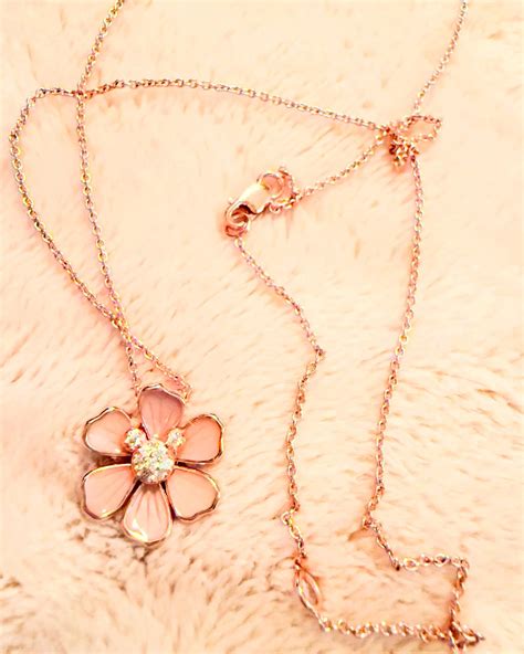 Disney Jewelry Past and Present - Disney Jewelry suite #2 - piece #2 ️