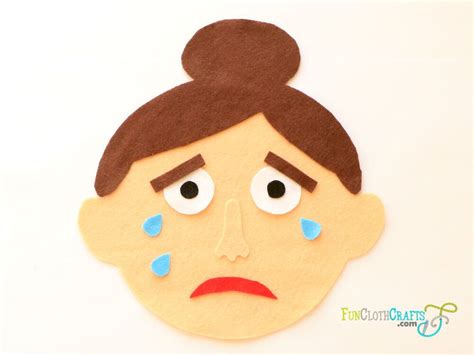 Exploring emotions with diy felt faces – Artofit