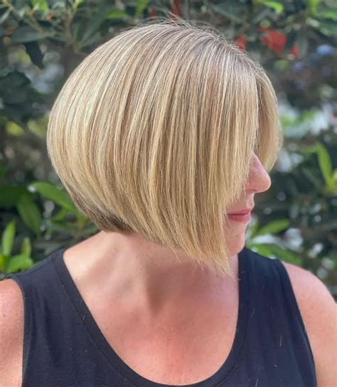 beautiful layered bob hairstyles  women