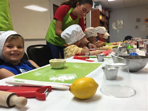 Pictures of Gina Carrera