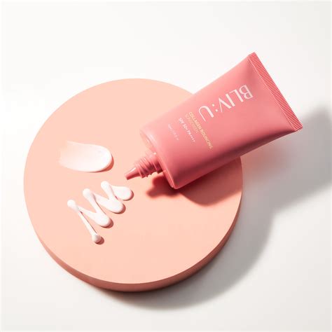 BLIV:U COLLAGEN BOUNCING SUNSCREEN 50ml – Round Lab Australia