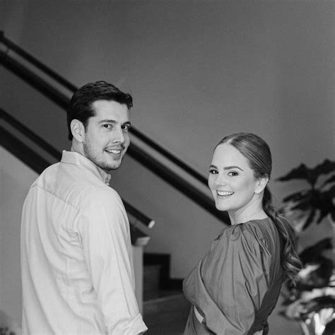 Camila Araujo and Ernesto Avila's Wedding Website