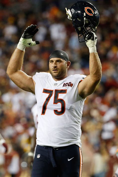 Kyle Long - Pro Football Rumors