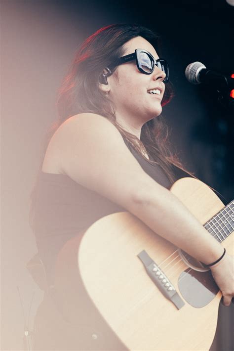 Gigi Perez : "Parfois, je succombe au chaos" - Rock en Seine