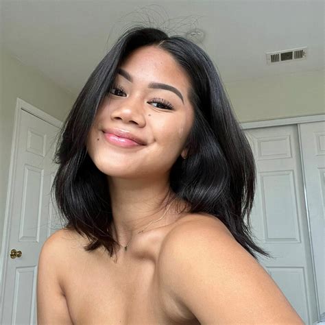 HANNAH LE's Amazon Page