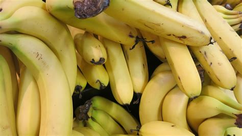 fresh bananas  stock photo public domain pictures