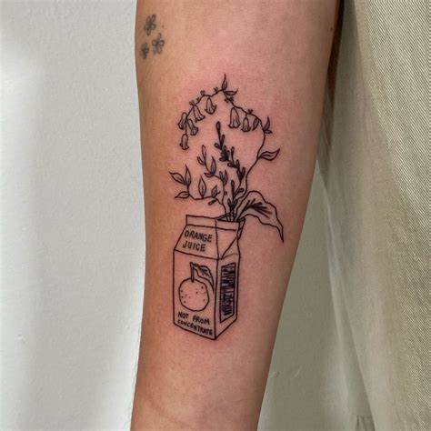 cole on Instagram: “orange juice floral for Camille 🍊🧃 • • • • • # ...