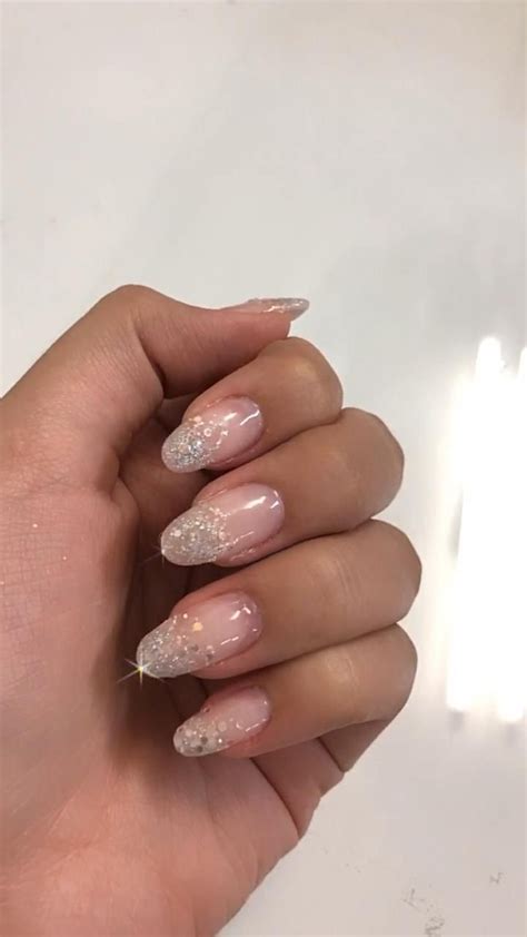 Unhas Com Brilho Na Ponta